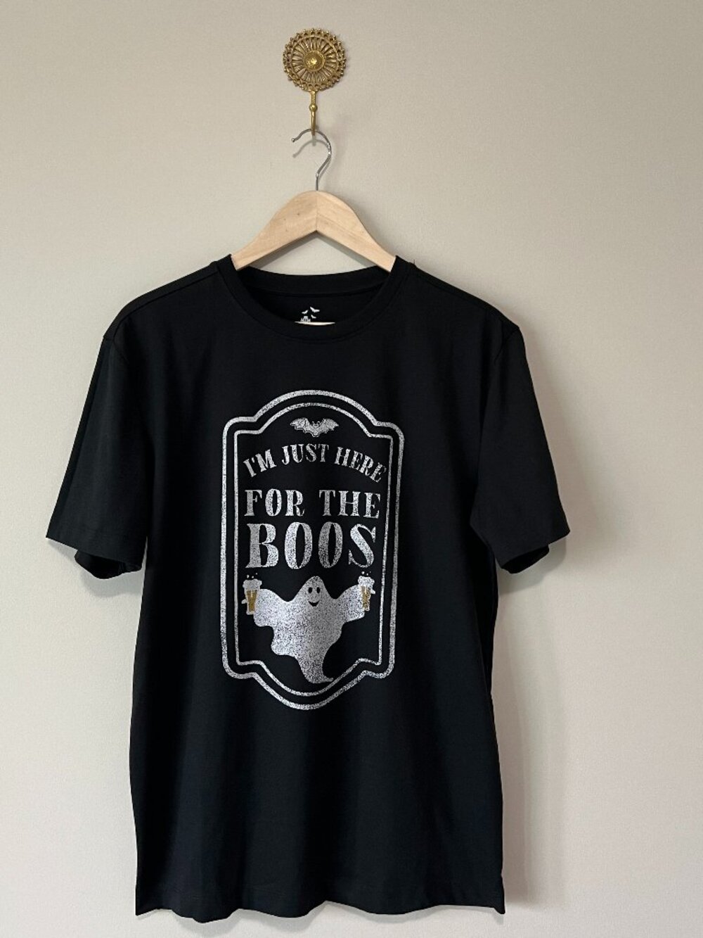 I’m Just Here For The Boos Halloween Graphic Tee Medium